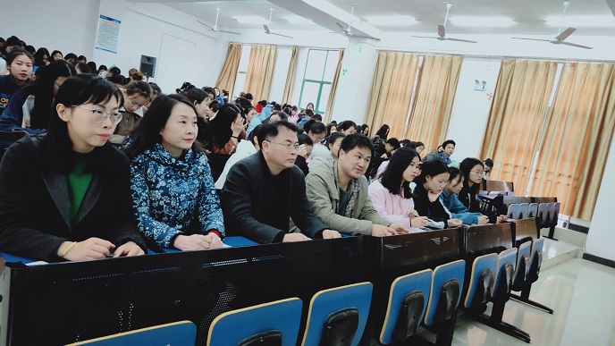 TIM20181206艺术系感恩有你演讲比赛照片36.jpg