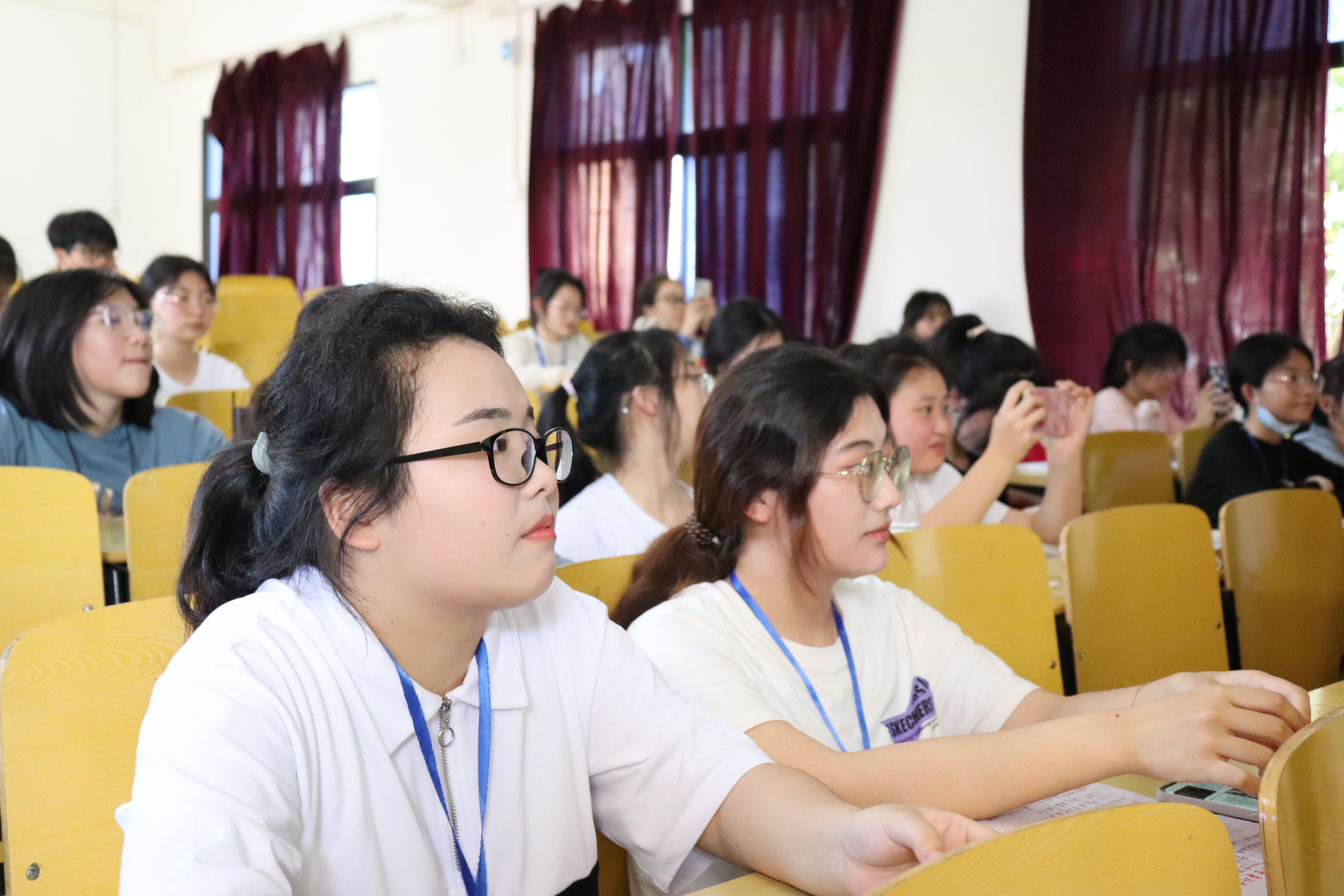 424读书会图2.JPG